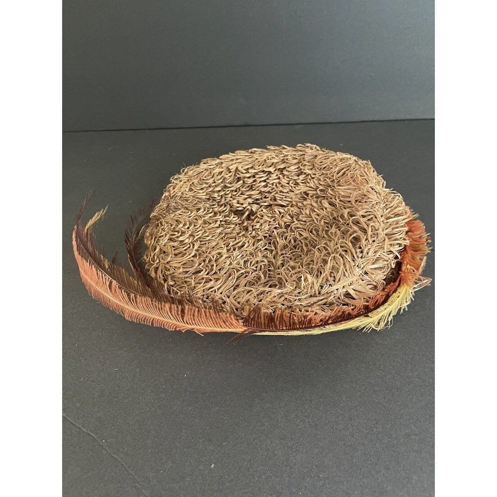 Royal Crown Womens Vintage Tan Straw Hat Tam Beret Feathers One Size Retro